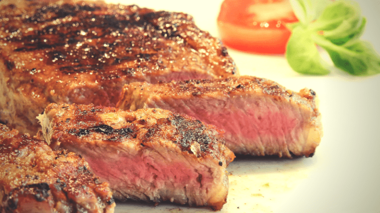 Czerwone mięso powoduje choroby? Czy badania na ten temat mówią prawdę?