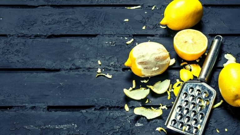 Skórka z cytryny- dlaczego nie należy jej wyrzucać! 8 korzyści dla zdrowia