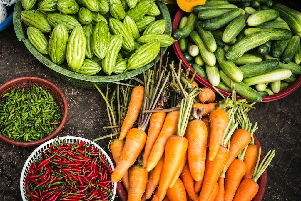 Sklepy ze zdrową żywnością – 3 powody, dla których warto w nich kupować