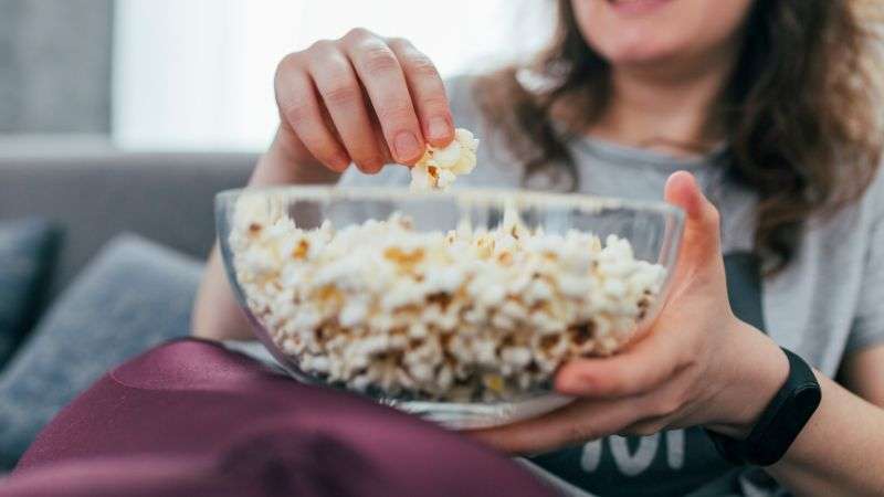 Jedzenie popcornu wspomaga utratę wagi