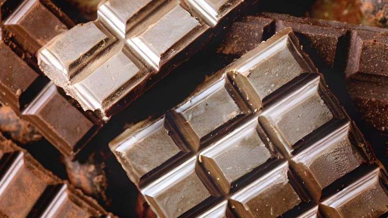 biały nalot na czekoladzie czekolada się zepsuła