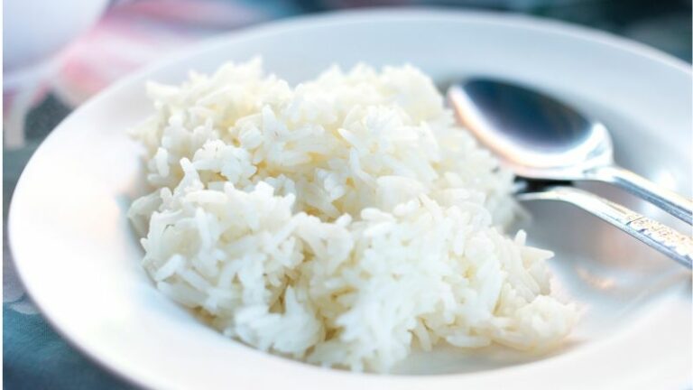 Jak uratować niedogotowany ryż? Praktyczny poradnik dla gotujących
