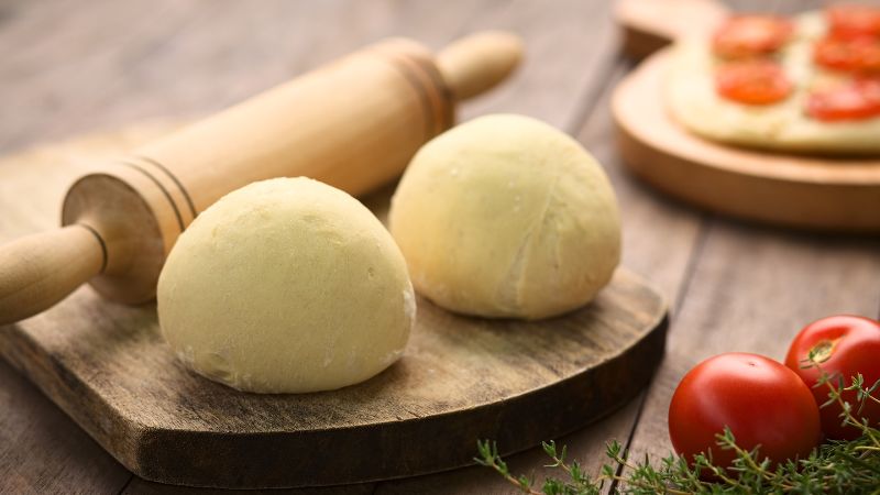 Jak uratować niewyrośnięte ciasto drożdżowe: 7 metod